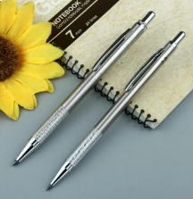 自动铅笔小学生专用按动高颜值0.5自动出芯